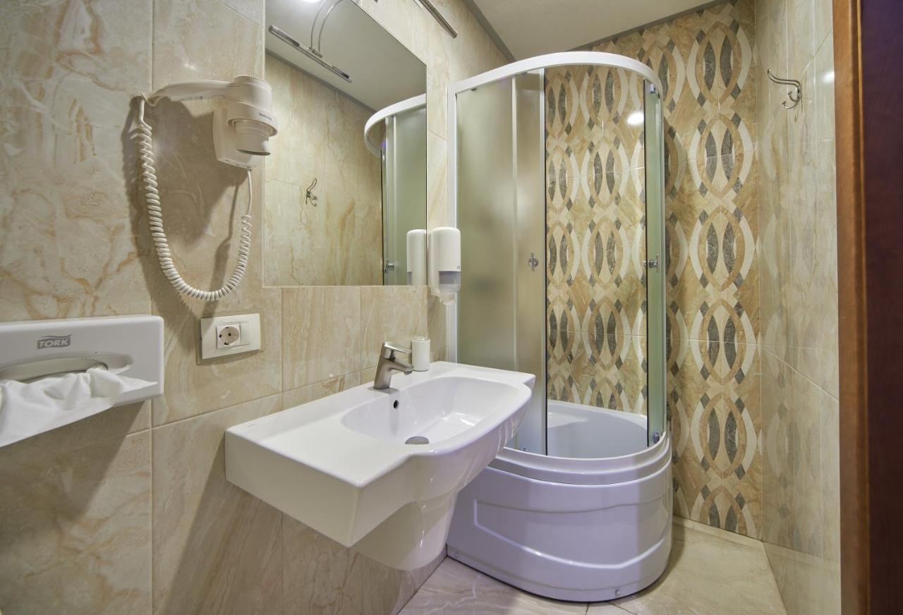 Gaudi Stylish Hotel Odessa Extérieur photo