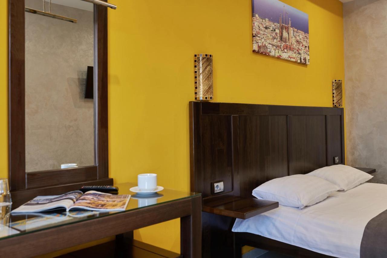 Gaudi Stylish Hotel Odessa Extérieur photo