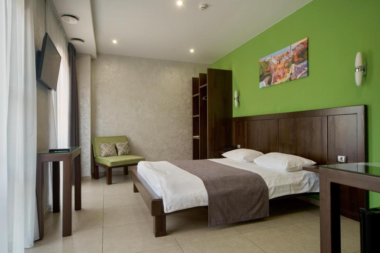 Gaudi Stylish Hotel Odessa Extérieur photo