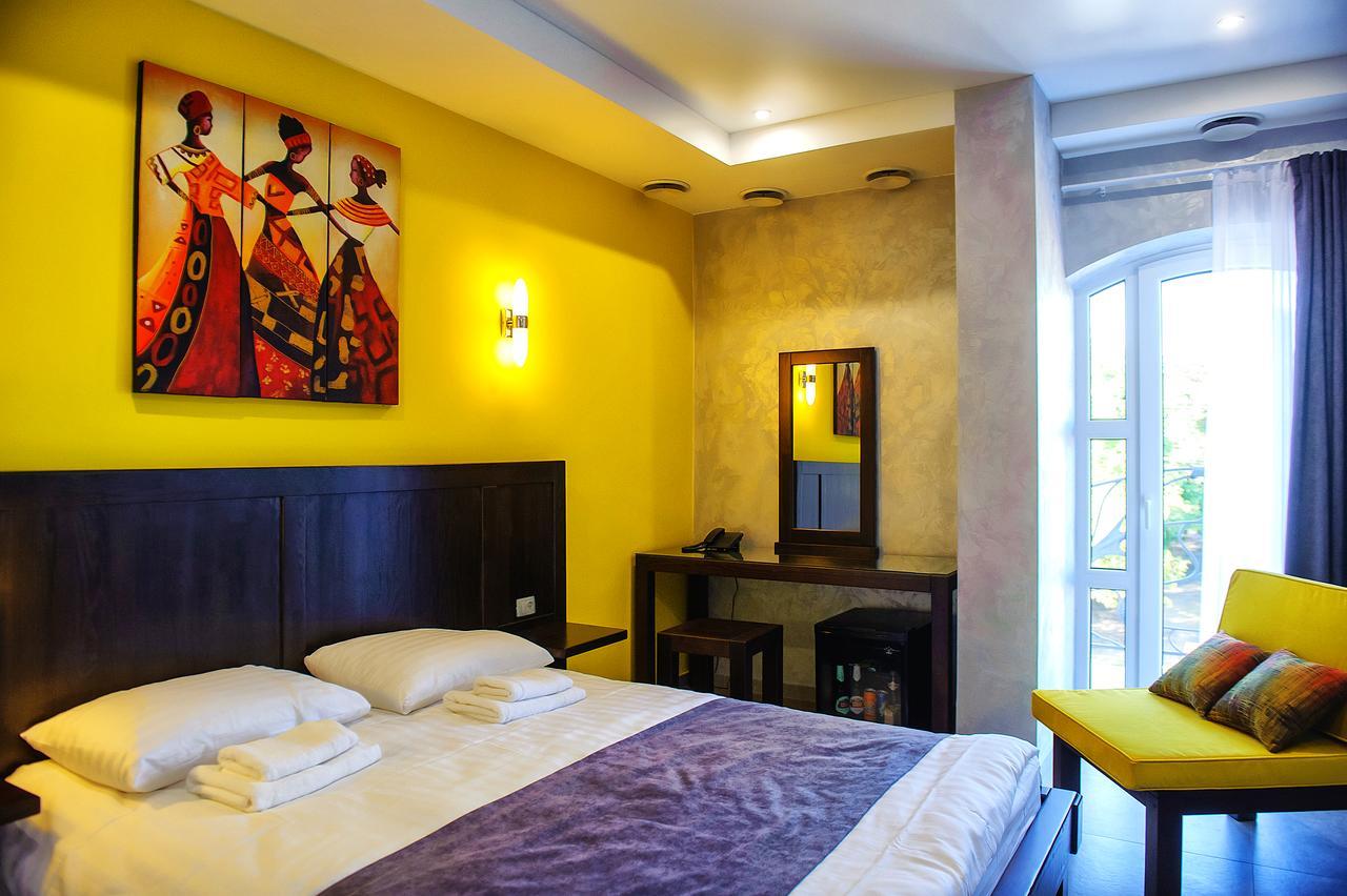 Gaudi Stylish Hotel Odessa Extérieur photo