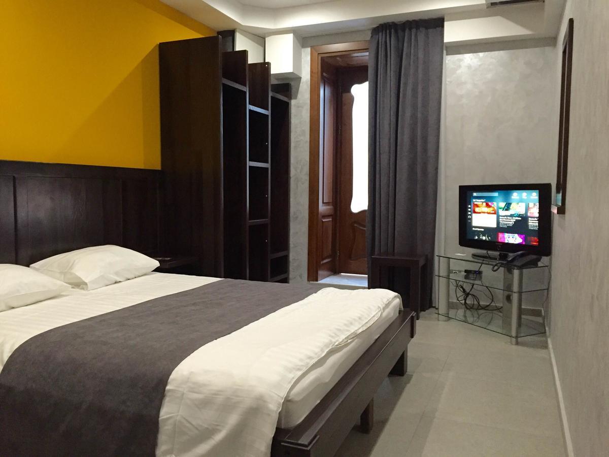 Gaudi Stylish Hotel Odessa Extérieur photo